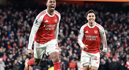 Arsenal thắng "4 sao" trước Aston Villa, vô địch lượt đi Ngoại hạng