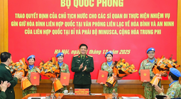Trao quyết định cử sĩ quan đi làm nhiệm vụ gìn giữ hòa bình Liên hợp quốc