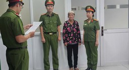 Cho ba gác đổ xà bần trên đất, một phụ nữ bị Công an TPHCM bắt giam