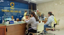 Giá vàng tiếp tục giảm sâu, công ty SJC tạm ngừng giao dịch vàng miếng, vàng nhẫn