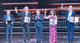 Trao Giải thưởng Chính VinFuture 2025 trị giá 3 triệu USD