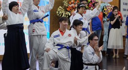 Tiết mục văn nghệ đặc biệt của người khuyết tật