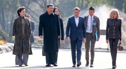 Qua rồi thời oanh liệt