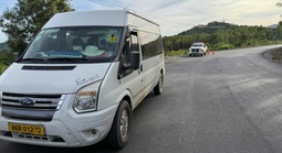 Đá rơi từ xe ben trúng ô tô, 3 du khách Nga thương vong là