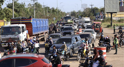 Kêu gọi Thái Lan - Campuchia kiềm chế