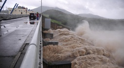 Đề nghị đóng cửa thủy điện gây hậu quả xấu