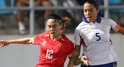 Áp đảo đội Philippines, tuyển nữ Việt Nam vẫn thua đau phút cuối