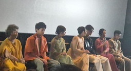 NSƯT Chiều Xuân khóc, "Nguyệt thảo mai" Hà Hương giúp lau nước mắt