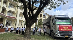 Chương trình "Triệu tập vở cho học sinh vùng bị thiên tai": Dừng tiếp nhận vật phẩm từ ngày 10-12