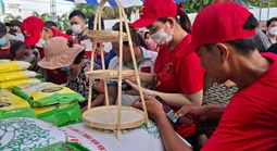 15 tỉ đồng "cảm ơn người lao động"