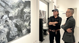 Bất ngờ với Trần Trung Lĩnh