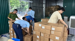 Phát hiện hơn 5.000 lọ mỹ phẩm nhập lậu của công ty Ngân Korea