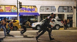 Mỹ: Leo thang đối đầu ở Los Angeles