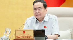 Chủ tịch Quốc hội: Phân cấp phải giám sát, không để cấp tỉnh muốn làm gì thì làm
