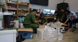 Phát hiện đường dây sử dụng hoá chất sản xuất mỹ phẩm giả tuồn ra thị trường