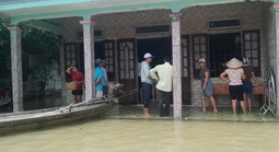 Chìm ghe giữa cách đồng ngập lụt, 2 anh em thiệt mạng