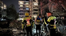 Israel tuyên bố phá hủy cơ sở không quân, hạt nhân lớn của Iran