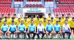 U15 TP HCM làm lễ xuất quân