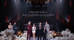 Siêu mẫu Võ Hoàng Yến nhận giải Người mẫu cống hiến của năm