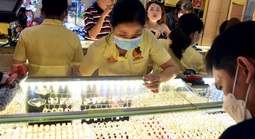 Giá vàng hôm nay, 17-6: Bất ngờ giảm mạnh