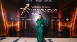 Đạo diễn catwalk Cindy Thái Tài: "Người truyền lửa"