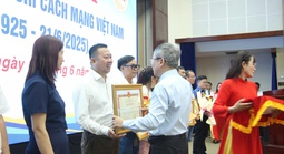 Văn phòng Báo Người Lao Động tại miền Trung nhận bằng khen của Chủ tịch UBND tỉnh Quảng Nam