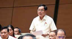 Đại biểu Quốc hội đề nghị cải cách tiền lương để giữ chân người tài trong khu vực công 