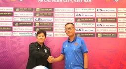 HLV Thái Lan chỉ ra 2 cầu thủ U19 nữ Việt Nam cần lưu ý ở trận chung kết