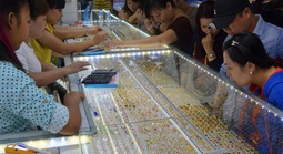 Giá vàng hôm nay, 3-6: Tăng vọt giữa căng thẳng thương mại