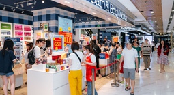 Hiện tượng mua sắm Vincom Red Sale “khuấy đảo” thị trường bán lẻ mùa hè 2025