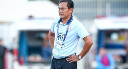 CLB TP HCM làm mới ban huấn luyện