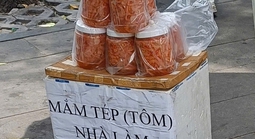Vì sao thực phẩm "nhà làm" đem bán nở rộ?