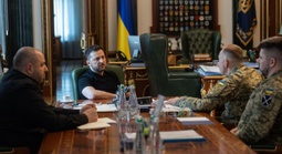 Mỹ "chuyển tên lửa Patriot đến", tổng thống Ukraine tuyên bố rắn