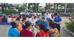 Chính quyền địa phương 2 cấp: Vì dân, gần dân, hiệu quả (*): Làm sao để không xa dân?