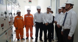 Điện lực miền Nam gắn biển 2 công trình quan trọng ở Cần Thơ và Đồng Tháp