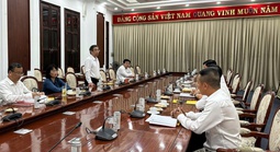 Đảm bảo việc tiếp nhận, trả kết quả thủ tục hành chính qua dịch vụ bưu chính công ích