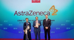 AstraZeneca Việt Nam ghi dấu ấn tại lễ trao giải Top 50 Doanh nghiệp phát triển bền vững 2025