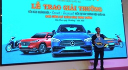 Người đàn ông ở Cà Mau nhận thưởng lớn từ Yến sào Khánh Hòa