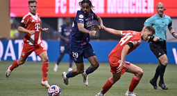 Chơi 9 người, "vua châu Âu" PSG thắng đẹp Bayern Munich tại FIFA Club World Cup
