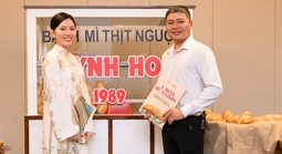 Posh Lifestyle bắt tay bánh mì Huynh Hoa đưa sản phẩm sang Úc