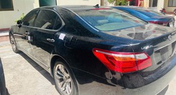 Phát hiện xe Lexus LS460 không giấy tờ hợp pháp tại Gia Lai