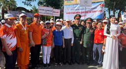 5.000 người tham gia chương trình đi bộ "Vì nạn nhân chất độc da cam"