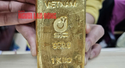 Giá vàng hôm nay 10-8: Liên tục lập đỉnh, dự báo còn tăng tiếp