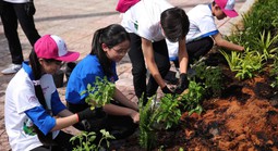 Lễ trồng cây “Cánh rừng quê hương” tại AEON Tân An