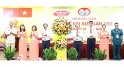 Chủ tịch UBND TP HCM Nguyễn Văn Được dự, chỉ đạo đại hội phường Tân Định