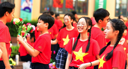 Hà Nội cho học sinh nội thành nghỉ học trong 3 ngày hợp luyện, sơ duyệt, tổng duyệt A80