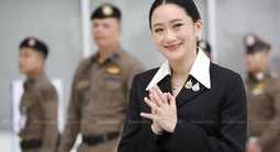 Thái Lan: Bà Paetongtarn Shinawatra đến Tòa án Hiến pháp đúng ngày sinh nhật