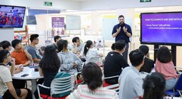Nguy cơ giảm nhân lực biết tiếng Anh chuyên sâu