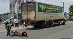 TP HCM: Tai nạn nghiêm trọng khiến cô gái trẻ tử vong