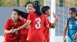 U20 nữ Việt Nam thắng Singapore 5-0, dẫn đầu bảng B vòng loại U20 nữ châu Á 2026